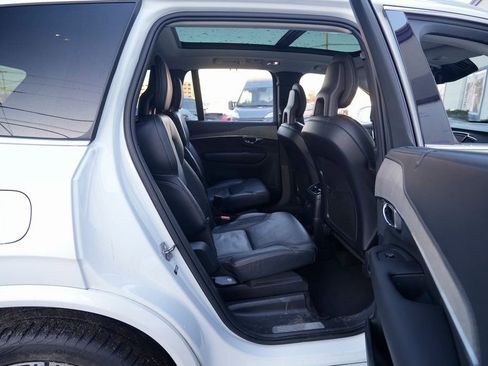 Used 2021 Volvo XC90 T8 Inscription w/ Advanced Package image 40