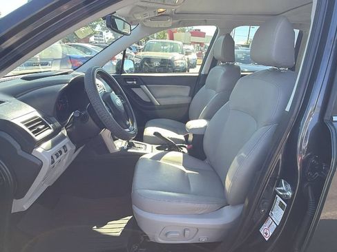 Used 2016 Subaru Forester 2.5i Touring w/ Eyesight & Navigation System AWD/4WD image 32