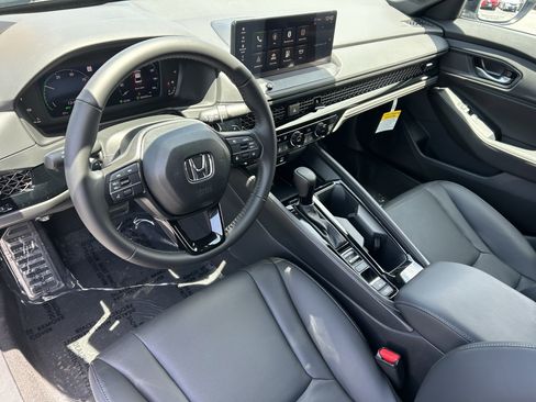 Used 2026 Honda Accord Sport image 17