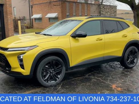 Used 2024 Chevrolet Trax ACTIV w/ Driver Confidence Package image 4