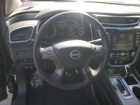 Certified 2024 Nissan Murano SV w/ SV Midnight Edition Package FWD image 15