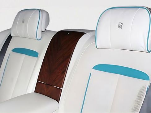Used 2020 Rolls-Royce Cullinan AWD/4WD image 17