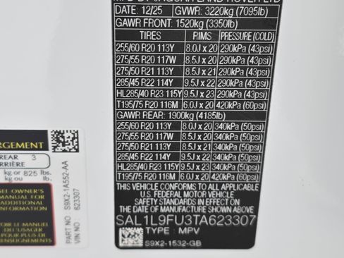 New 2026 Land Rover Range Rover Sport Dynamic SE image 36