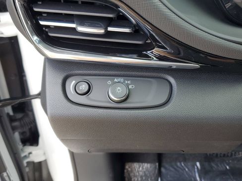 New 2026 Buick Envista Sport Touring w/ Convenience I Package FWD image 29