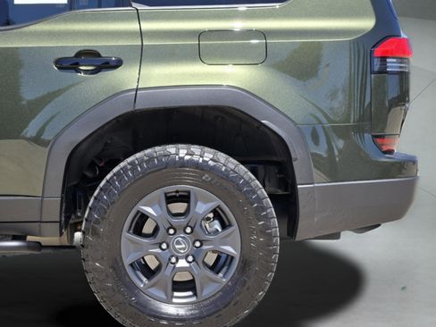Certified 2024 Lexus GX 550 image 39