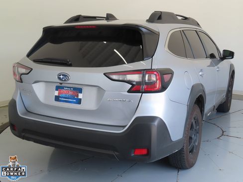 Used 2024 Subaru Outback Premium AWD/4WD image 3