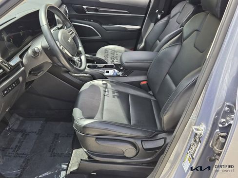 Certified 2025 Kia Telluride LX image 11