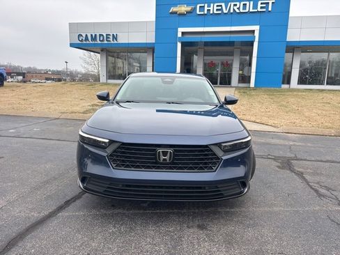 Used 2024 Honda Accord EX-L image 2