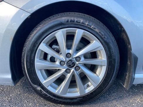 Used 2023 Toyota Camry SE image 20