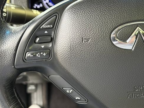 Used 2013 INFINITI G37 x w/ Premium Pkg image 24