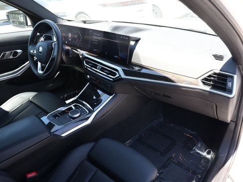 Used 2023 BMW 330i Sedan w/ Premium Package RWD image 20