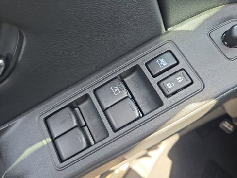 New 2025 Nissan Frontier SV RWD image 27