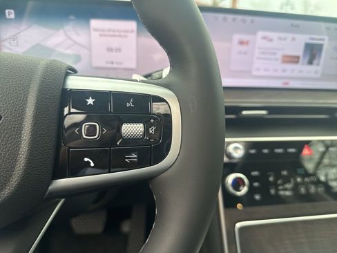 New 2026 Genesis GV80 2.5T Prestige AWD/4WD image 17