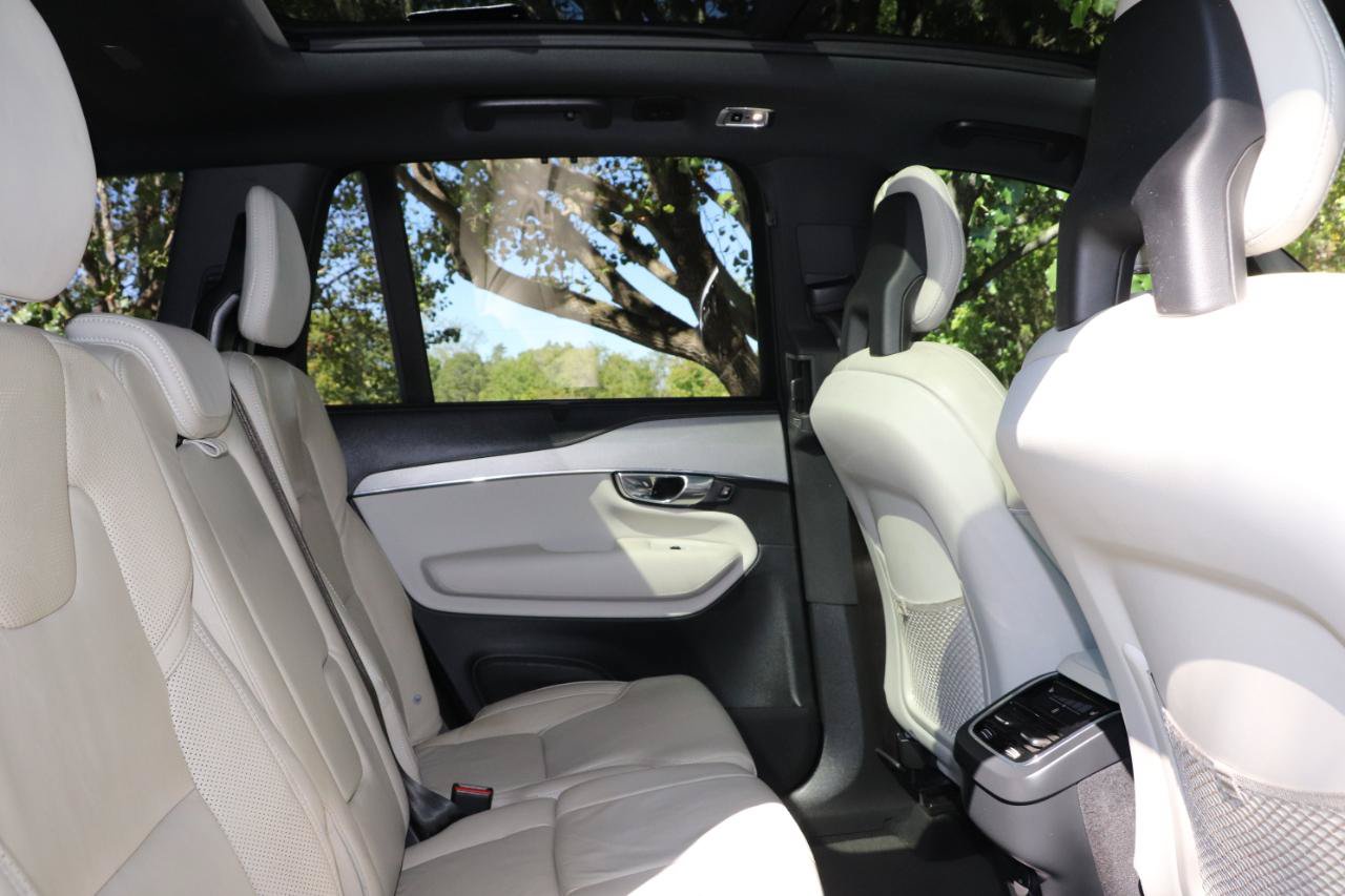 Used 2021 Volvo XC90 T6 R-Design w/ Advanced Package AWD/4WD image 37