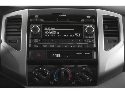 Used 2015 Toyota Tacoma 4x4 Double Cab w/ TRD Off-Road Package image 7