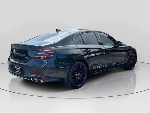 Used 2023 Genesis G70 2.0T RWD image 7