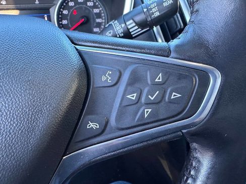 Used 2022 Chevrolet Equinox LT image 10