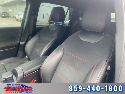 Used 2023 Mercedes-Benz EQB 300 4MATIC image 24