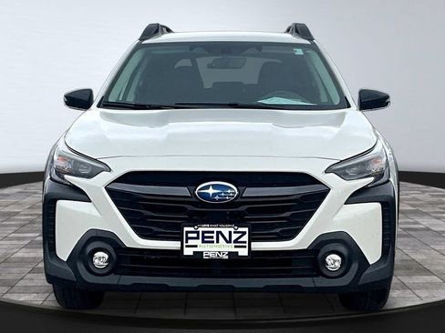 Used 2024 Subaru Outback Premium AWD/4WD image 2