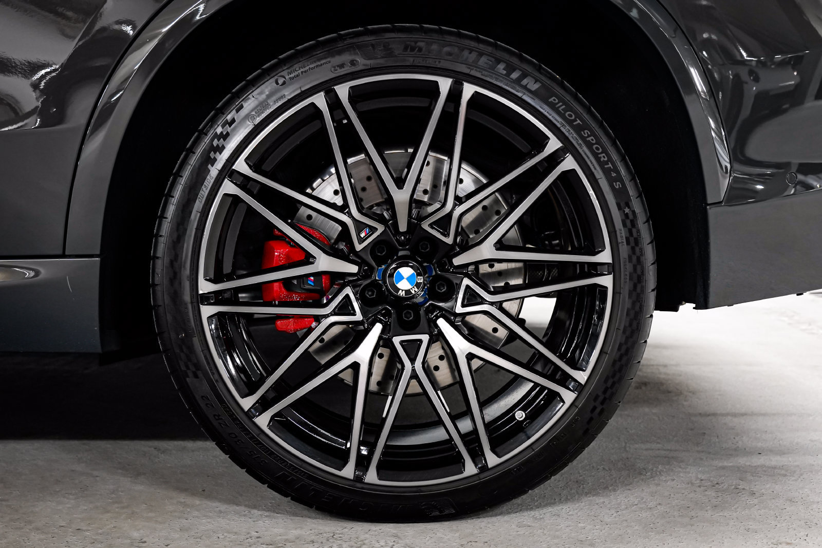 Used 2024 BMW X5 M Competition w/ Executive Package AWD/4WD image 55