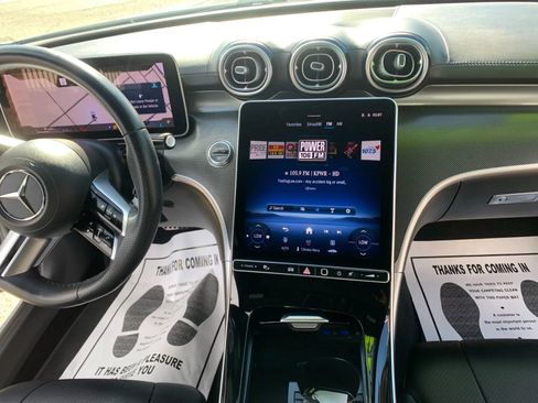 Used 2024 Mercedes-Benz CLE 300 4MATIC Coupe image 9