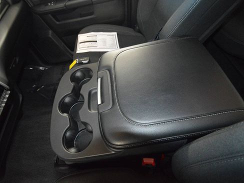 Used 2026 RAM 2500 Big Horn AWD/4WD image 38