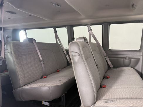 Used 2025 Chevrolet Express 3500 LS RWD image 14