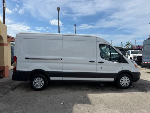 Used 2018 Ford Transit 250 148 Medium Roof w/ Interior Upgrade Package RWD image 8