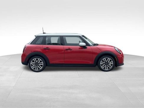 New 2026 MINI Cooper 4-Door Hardtop FWD image 2