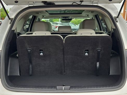 Certified 2025 Kia Sorento S w/ Panoramic Sunroof Package FWD image 26