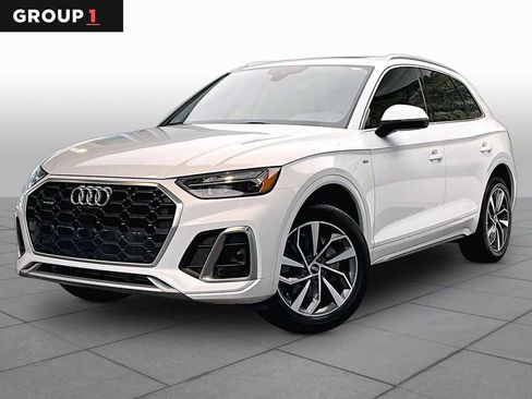 Certified 2023 Audi Q5 2.0T Premium Plus w/ Premium Plus Package AWD/4WD image 1