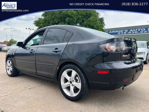Used 2009 MAZDA MAZDA3 i Touring Value FWD image 2