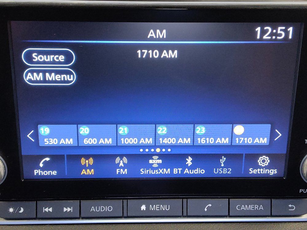 Used 2025 Nissan Sentra SV FWD image 25