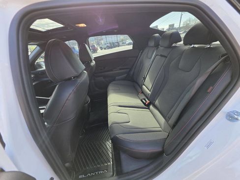 Used 2025 Hyundai Elantra N Line image 13