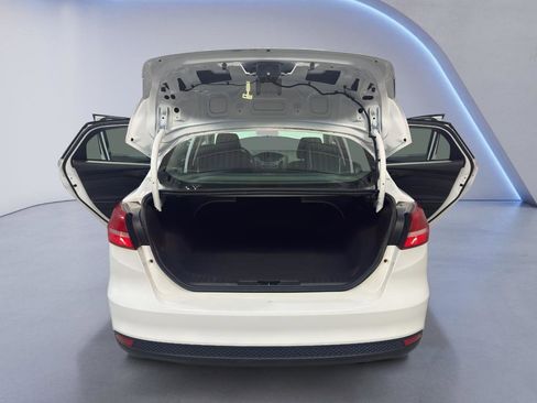 Used 2016 Ford Focus S image 12