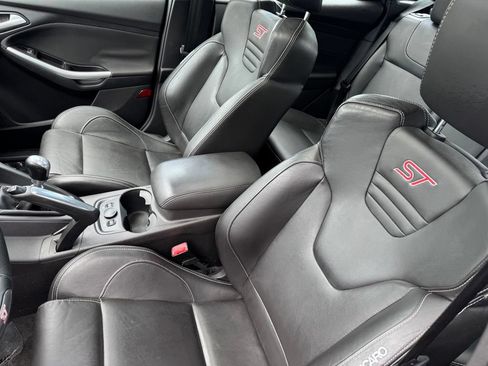 Used 2013 Ford Focus ST FWD image 5