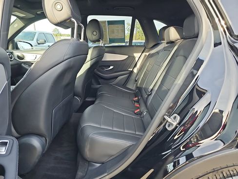 Used 2022 Mercedes-Benz GLC 300 image 19