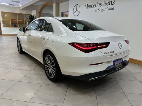Certified 2025 Mercedes-Benz CLA 250 image 3