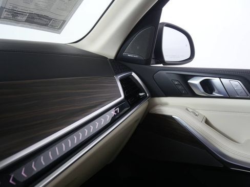Certified 2026 BMW X7 xDrive40i AWD/4WD image 33