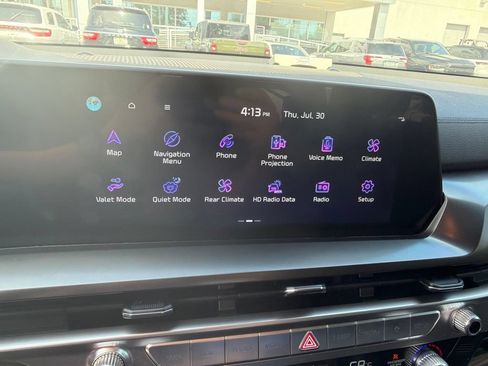 Used 2025 Kia Telluride LX FWD image 5