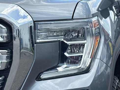 Used 2020 GMC Sierra 1500 SLT w/ SLT Premium Plus Package RWD image 10