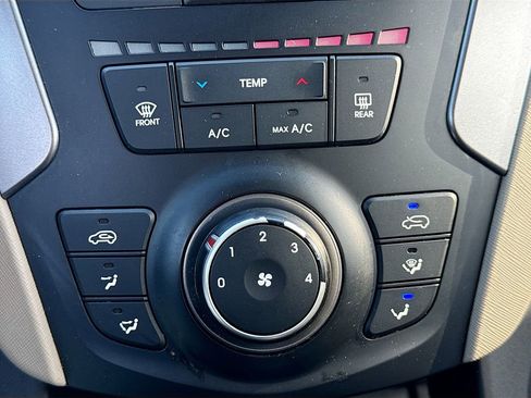 Used 2014 Hyundai Santa Fe Sport w/ Popular Equipment Package 02 image 19