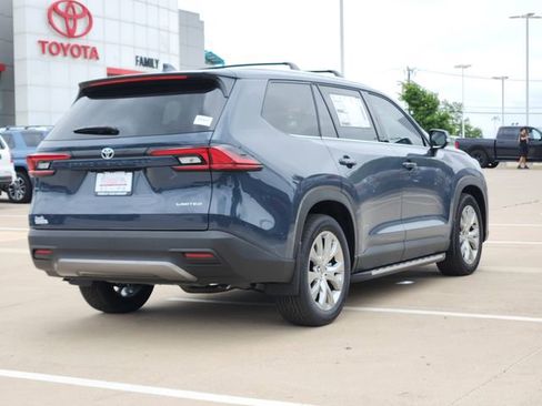 New 2026 Toyota Grand Highlander Limited FWD image 4