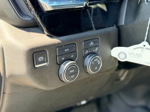 Used 2023 Chevrolet Silverado 1500 LT w/ Protection Package AWD/4WD image 8