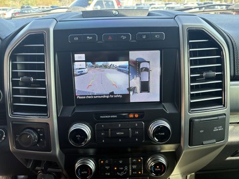 Used 2020 Ford F250 Platinum w/ FX4 Off-Road Package image 22