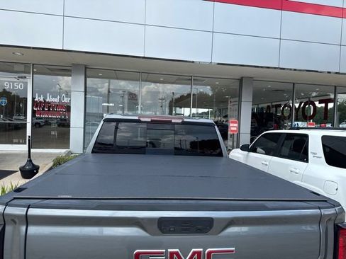 Used 2020 GMC Sierra 1500 SLT RWD image 6