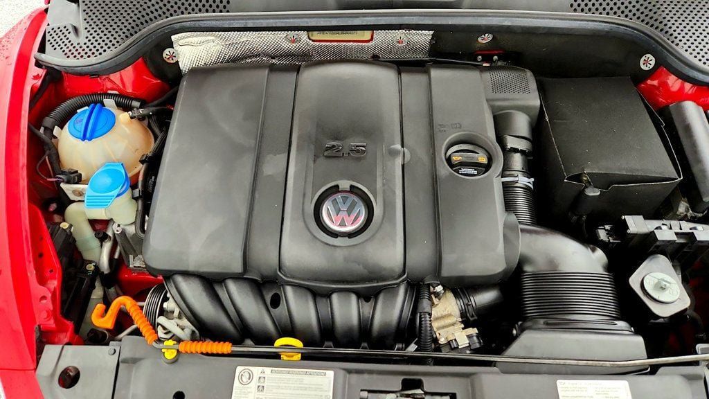 Used 2014 Volkswagen Beetle 2.5 FWD image 26
