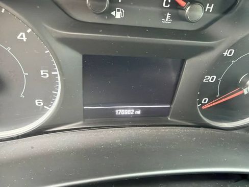 Used 2018 GMC Terrain SLE AWD/4WD image 5