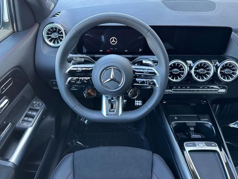 New 2026 Mercedes-Benz GLA 35 AMG 4MATIC image 27