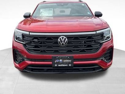 New 2025 Volkswagen Atlas Cross Sport SEL R-Line